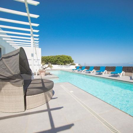 Вилла Casa Conil With A Private 25 Meter Heated Pool Экстерьер фото